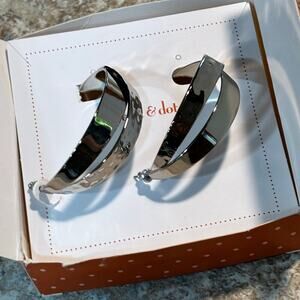 Stella & Dot Women's Silver Corso Hoops Earrings Jewlery Office Career Trendy